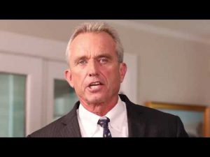 Video - Robert F Kennedy Jr perfectly sums up the current situation with vaccines : conspiracy