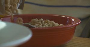 Glyphosate, weed-killing Roundup chemical linked to cancer, found in children's breakfast foods - CBS News