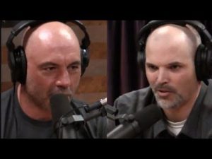 Joe Rogan - Matt Taibbi Explains the 2008 Financial Crisis - YouTube