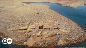 Iraq's drought unveils 3,400-year-old palace of mysterious empire - conspiracy