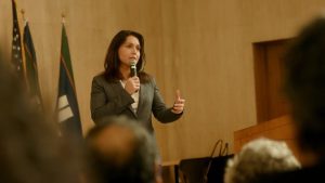 Tulsi Gabbard: "I Don't" Buy Report that Iran Wants to Strike U.S. Forces, Trump Looking for "Pretext" for War - Global Research