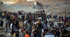 &#x27;It&#x27;s a Killing Field&#x27;: IDF Soldiers Ordered to Shoot Deliberately at Unarmed Gazans Waiting for Humanitarian Aid - Israel News - Haaretz.com