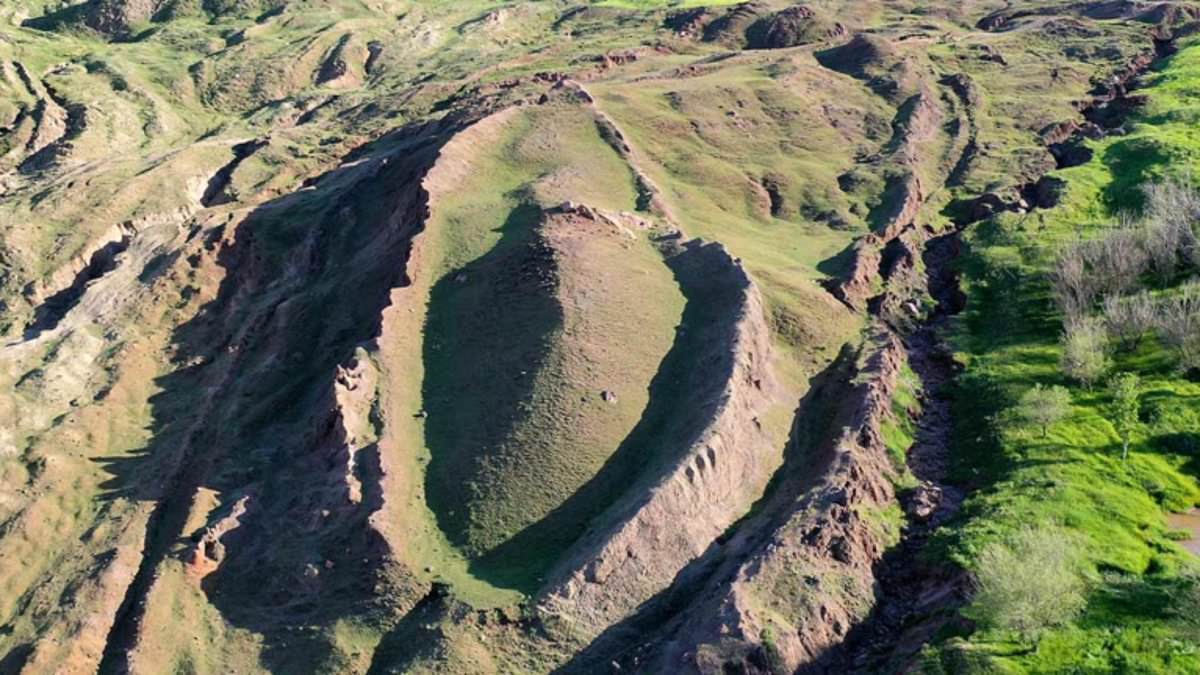 Noah's Ark resting place '100% confirmed' after 4,300 years as astonishing 'man-made' structure is detected buried deep underground
